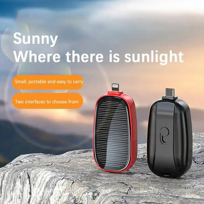 boOsig® 1500mAh Large Capacity Battery Small Solar Charger Solar Power Bank Keychain Charger for Mobile Phones with Carabiner Emergency Power Supply - iOS pin & Type C